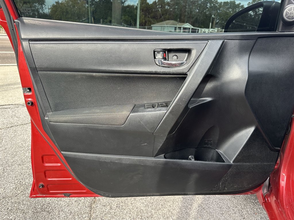 2018 Toyota Corolla - $10,900