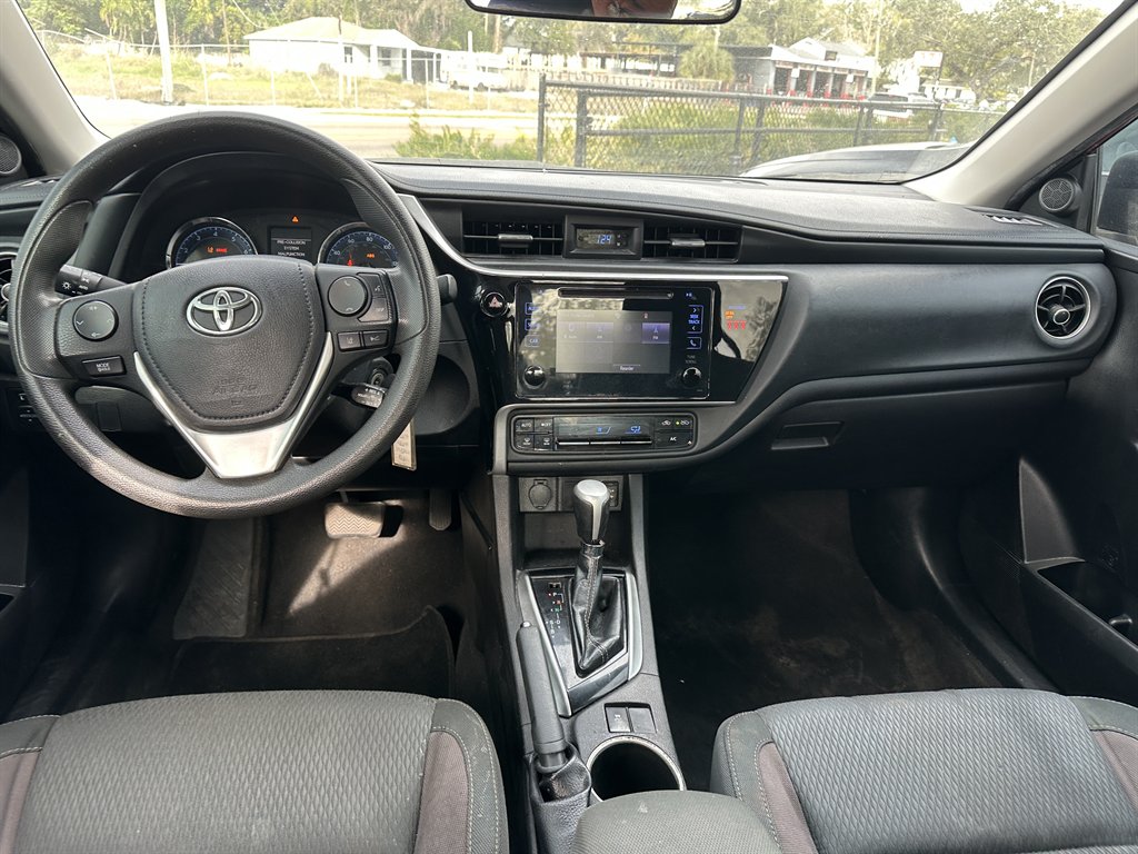 2018 Toyota Corolla - $10,900