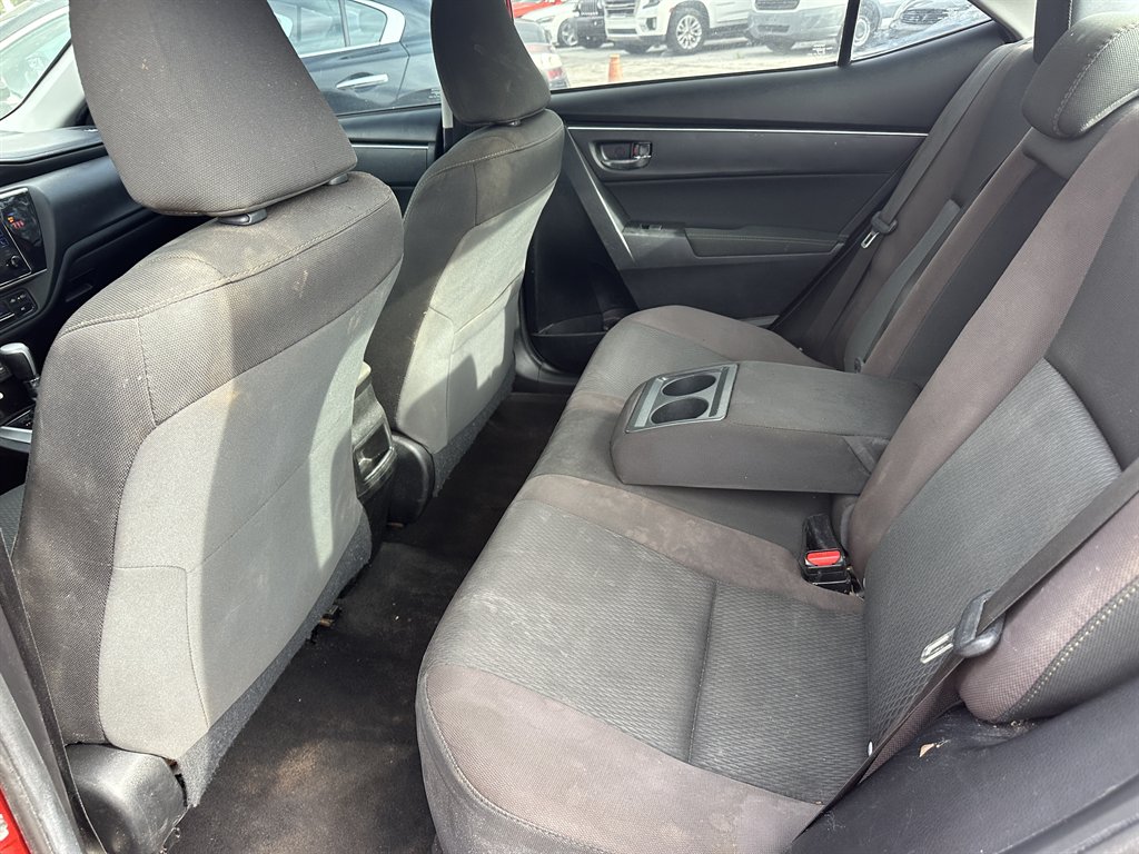 2018 Toyota Corolla - $10,900