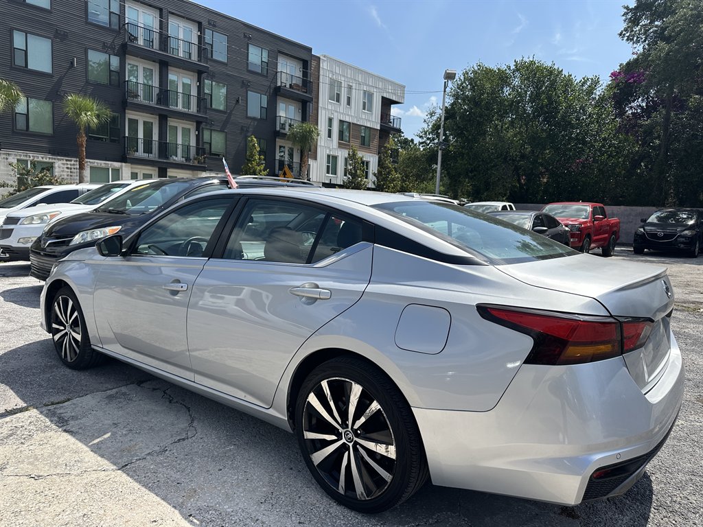2021 Nissan Altima - $11,900
