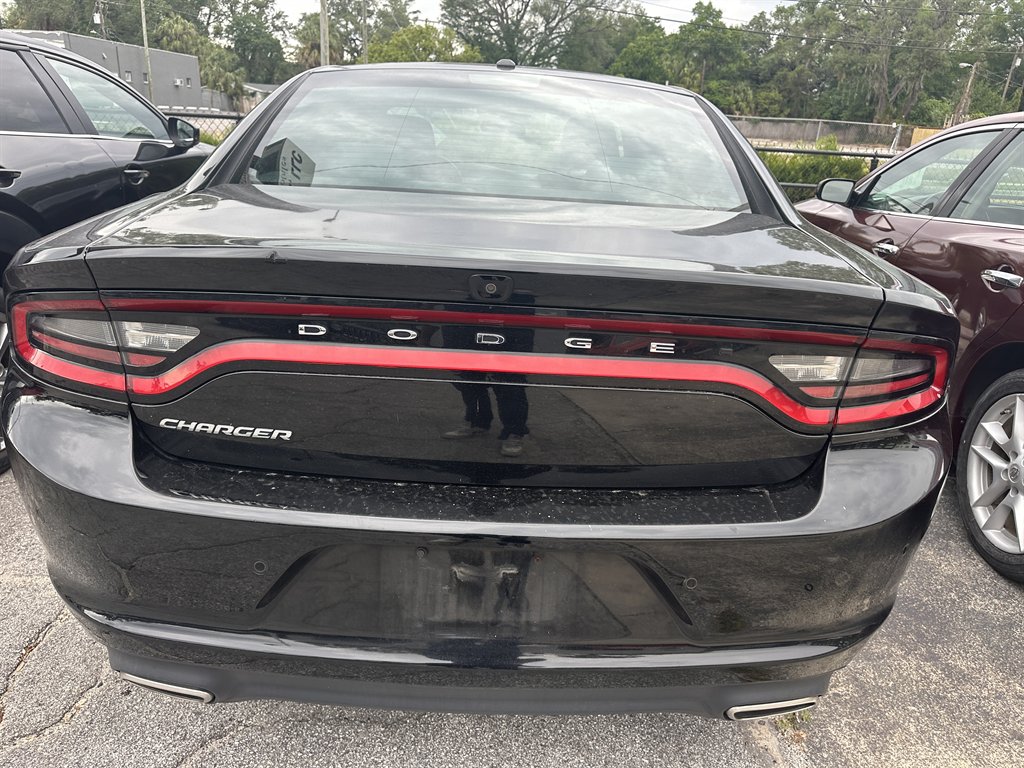 2022 Dodge Charger - $15,900