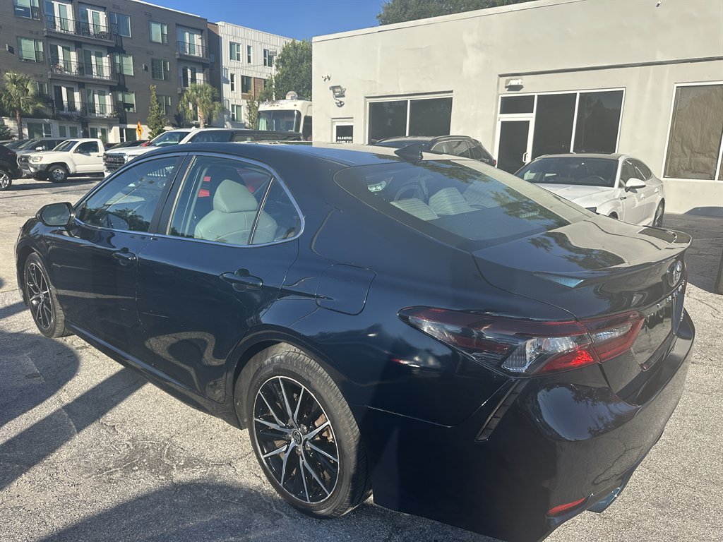 2021 Toyota Camry - $12,900