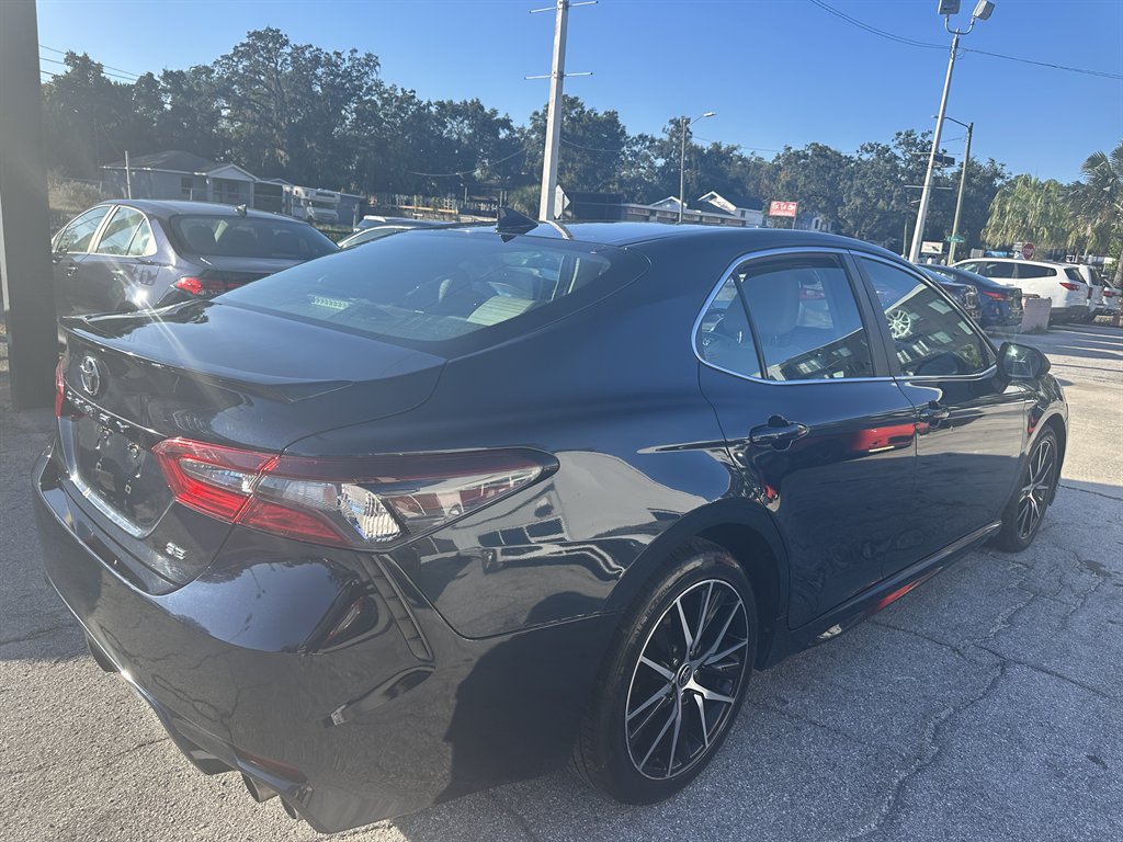 2021 Toyota Camry - $12,900