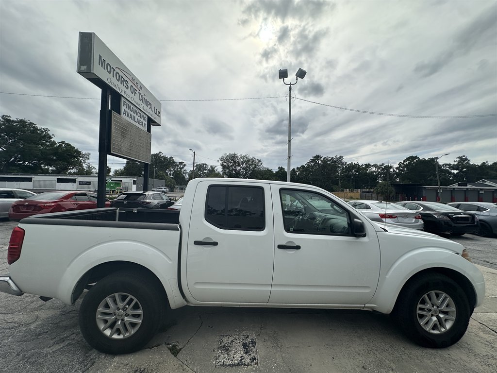 2015 Nissan Frontier - $10,900