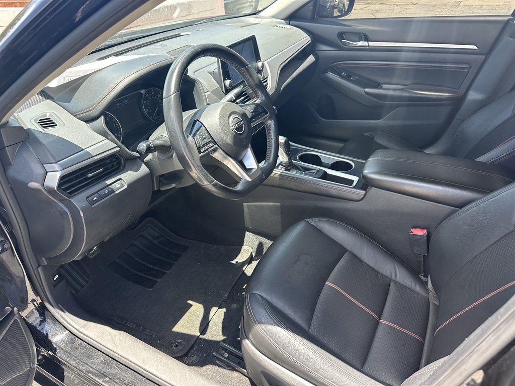 2023 Nissan Altima - $15,900