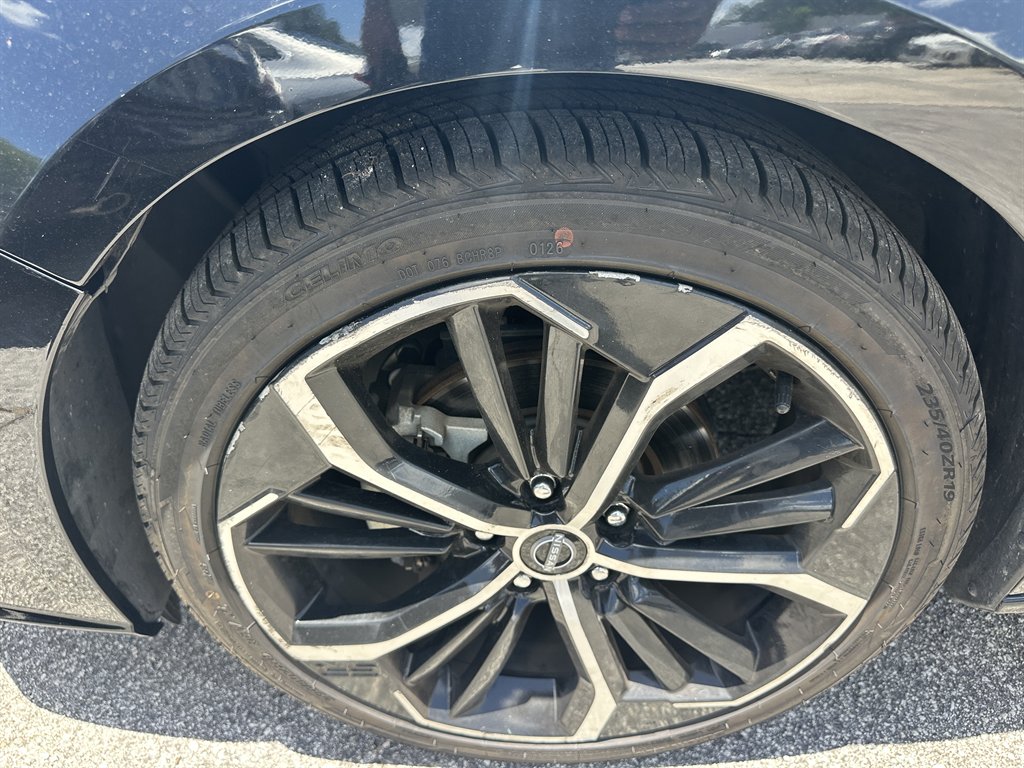 2023 Nissan Altima - $15,900