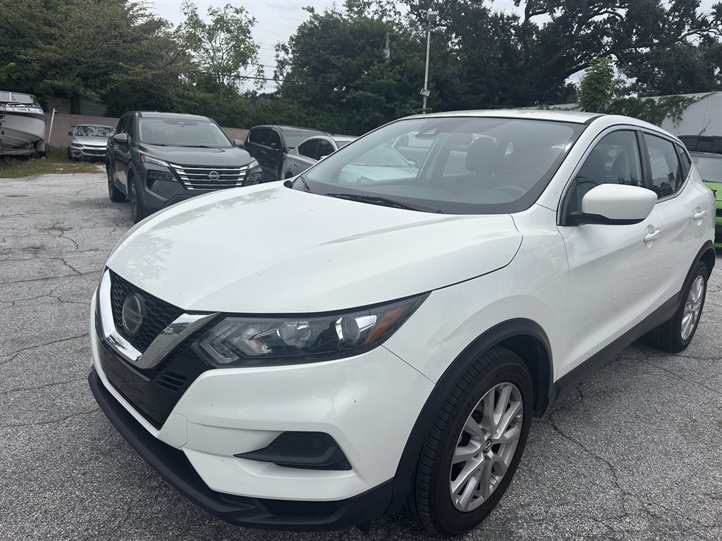 2022 Nissan Rogue - $15,900