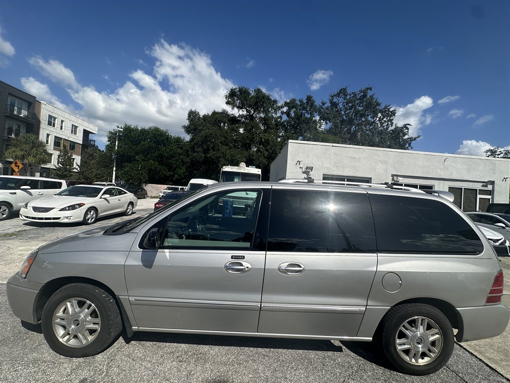 2005 Mercury Monterey - $3,900