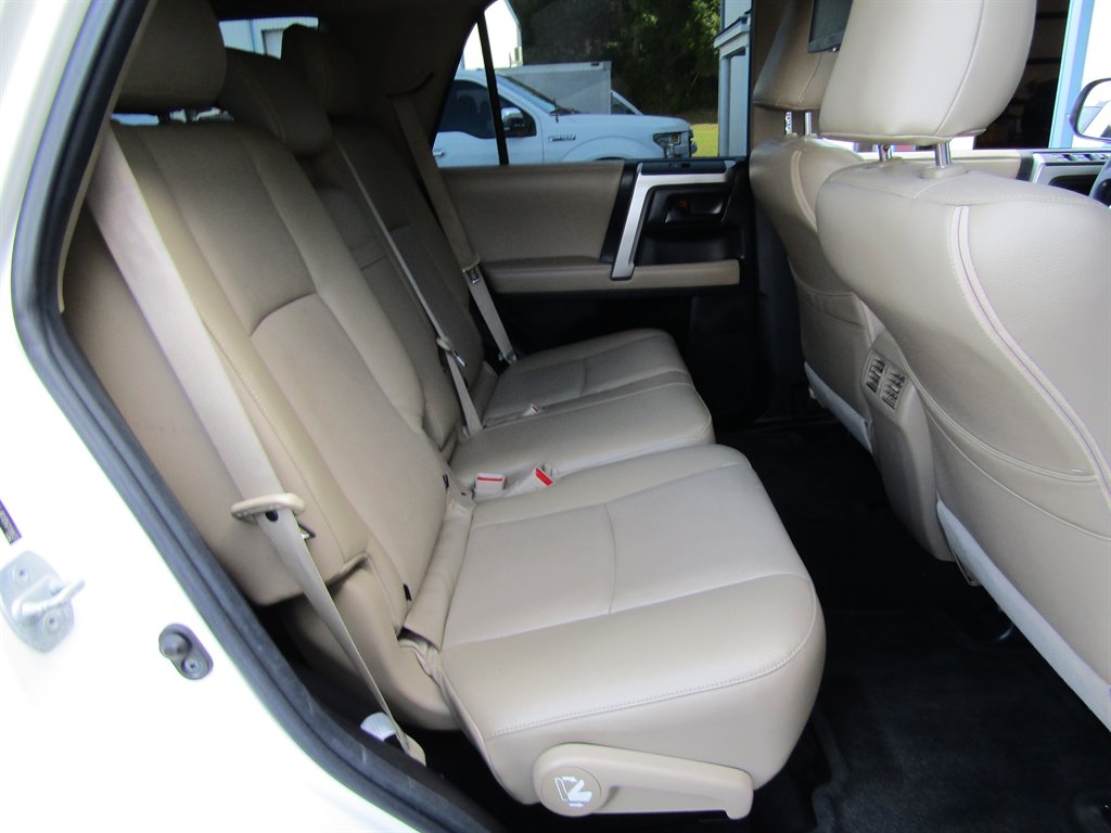 2011 Toyota 4Runner SR5 photo
