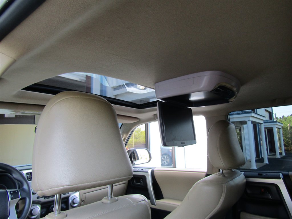2011 Toyota 4Runner SR5 photo