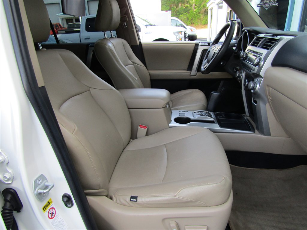 2011 Toyota 4Runner SR5 photo