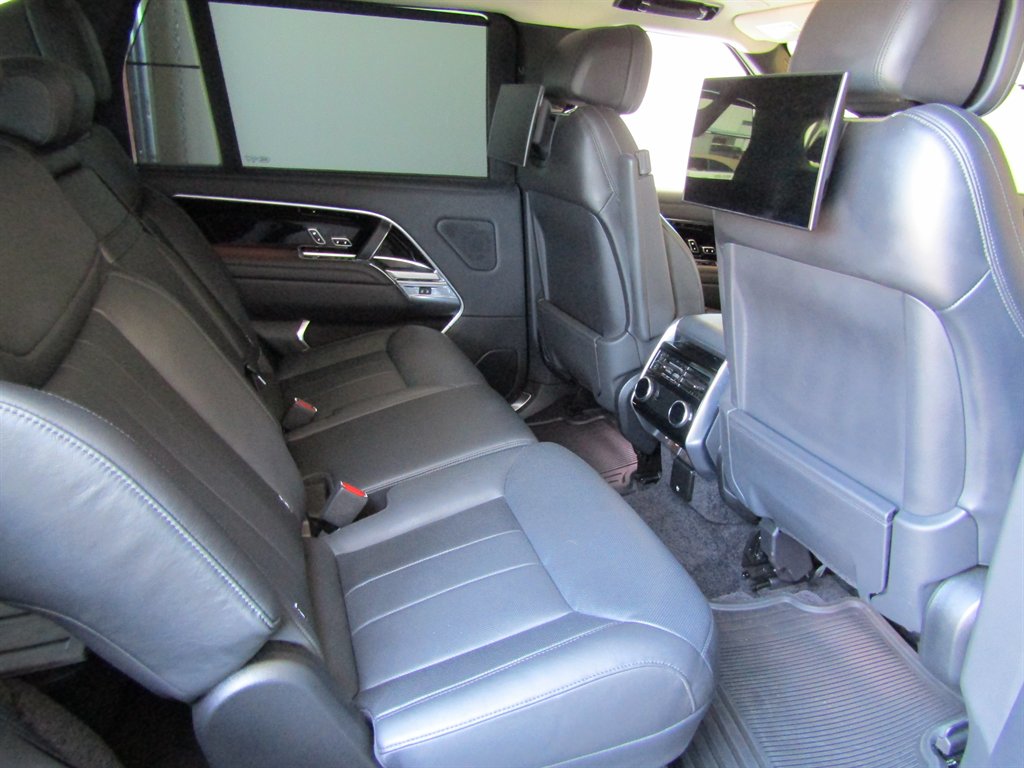 2023 Land Rover Range Rover - $136,900