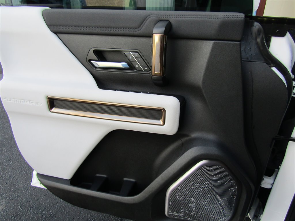 2022 GMC Hummer Ev Pickup - $89,900