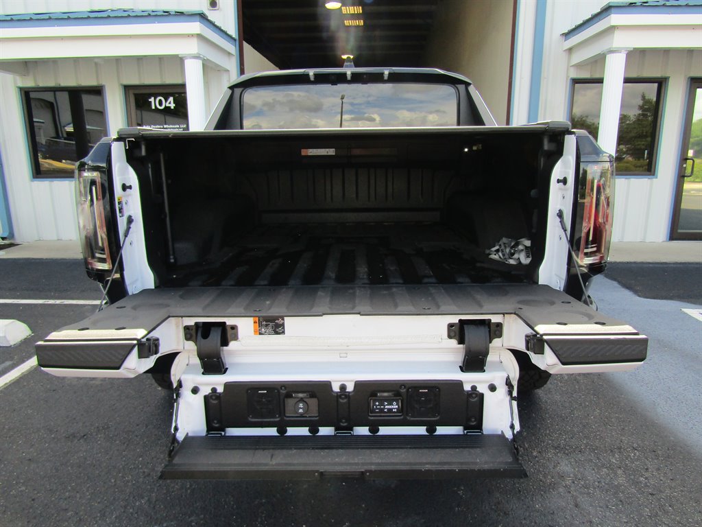 2022 GMC Hummer Ev Pickup - $89,900