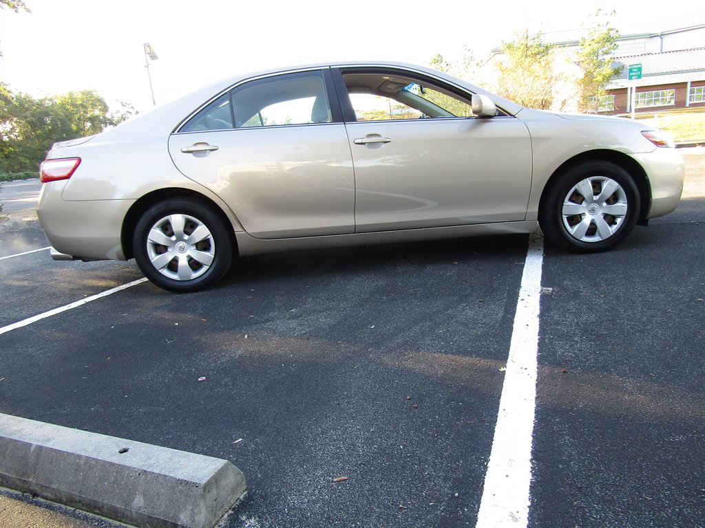 2007 Toyota Camry - $7,900