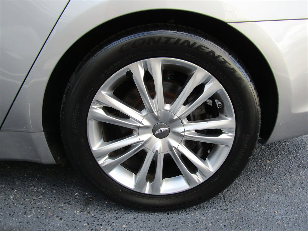 2011 Hyundai Genesis 4.6L V8 photo