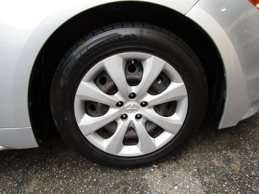 2022 Toyota Corolla - $12,900