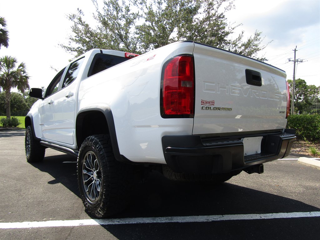 2021 Chevrolet Colorado - $33,900