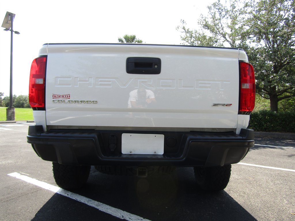 2021 Chevrolet Colorado - $33,900