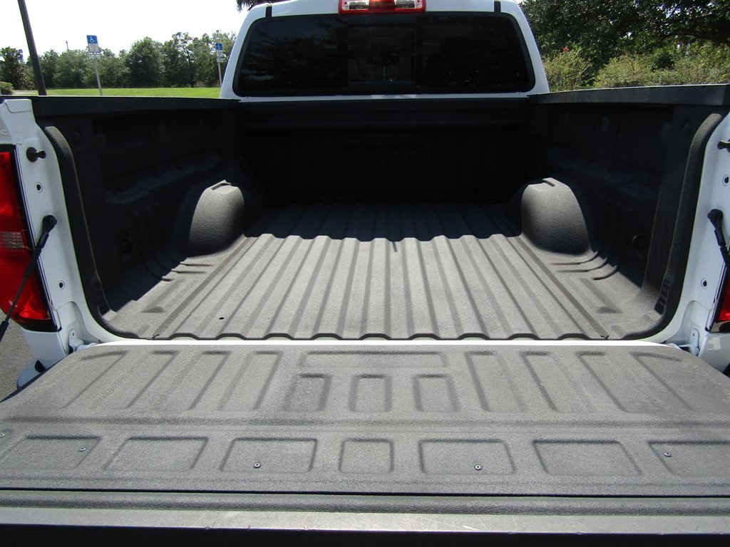2021 Chevrolet Colorado - $33,900