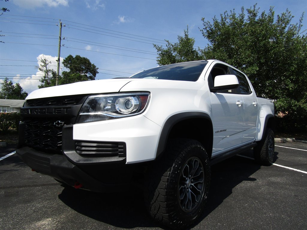 2021 Chevrolet Colorado - $33,900