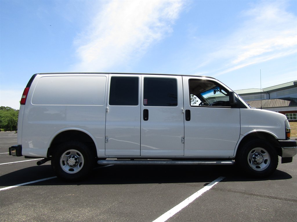 2019 Chevrolet Express - $10,900