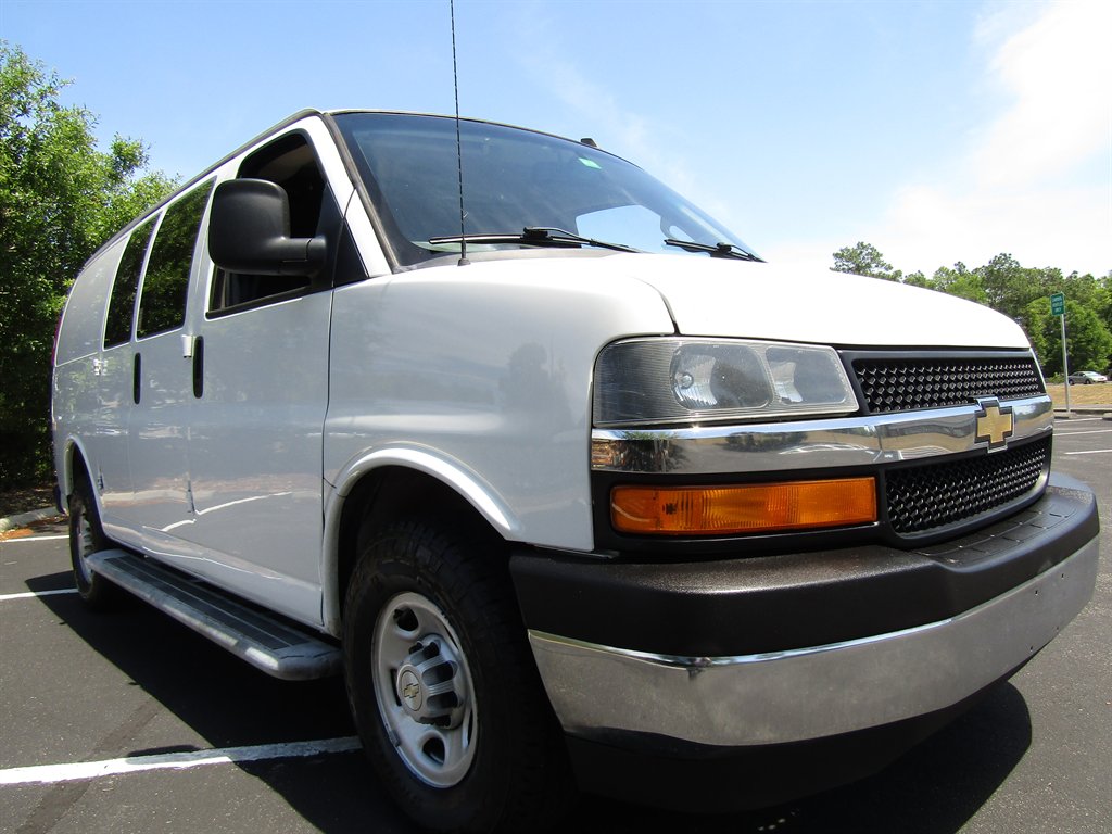 2019 Chevrolet Express - $10,900