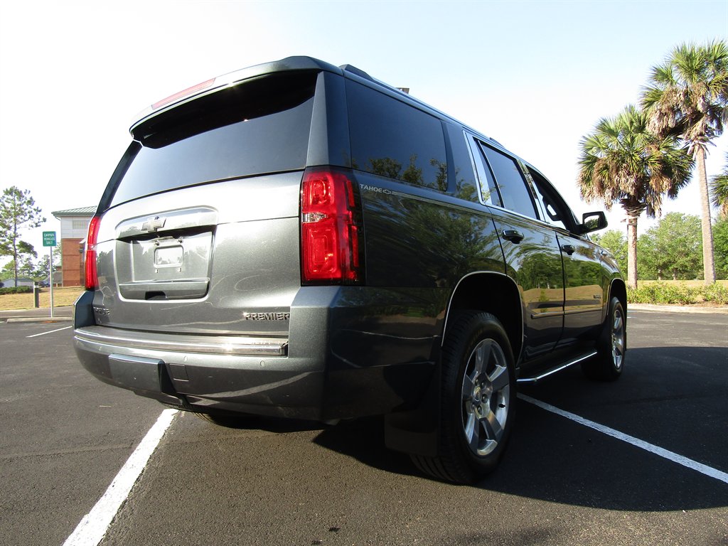 2019 Chevrolet Tahoe - $25,900
