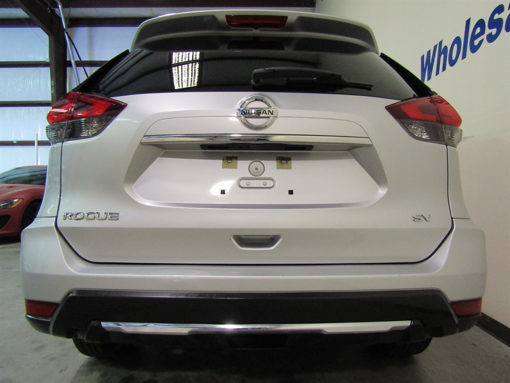 2017 Nissan Rogue - $11,900