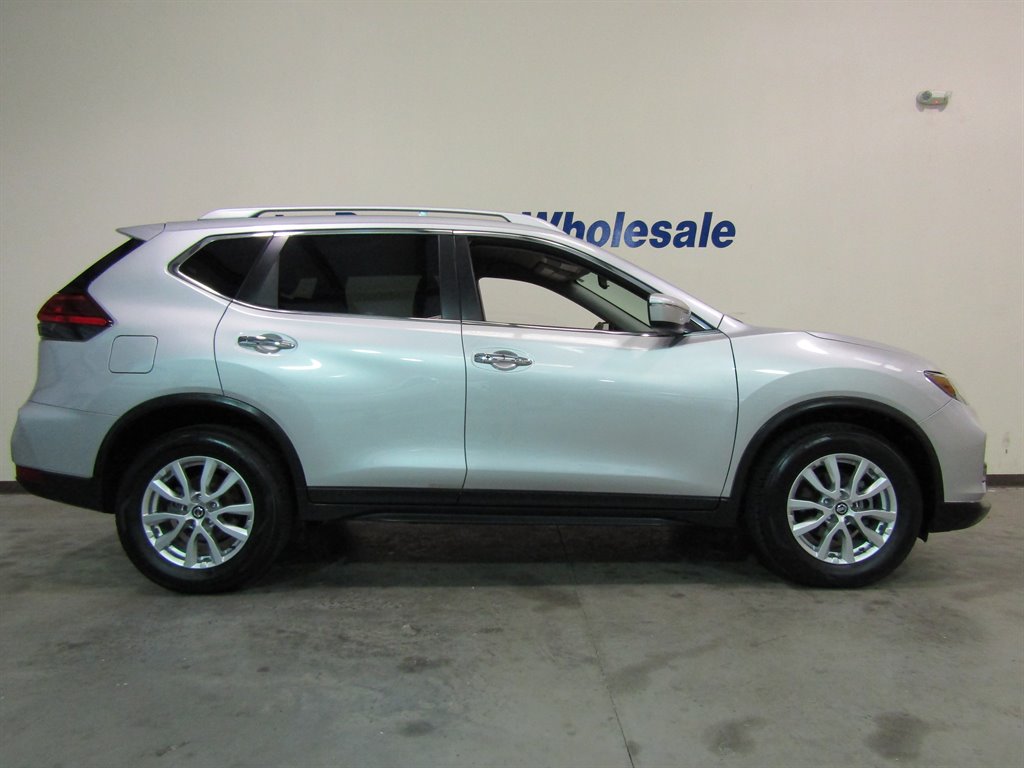 2017 Nissan Rogue - $11,900