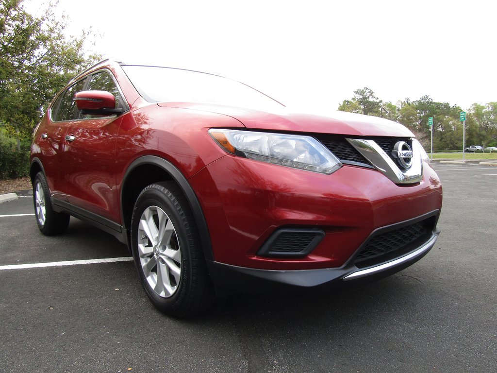 2016 Nissan Rogue - $9,900
