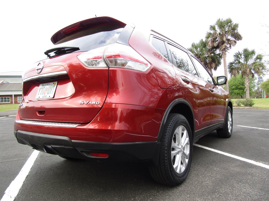 2016 Nissan Rogue - $9,900