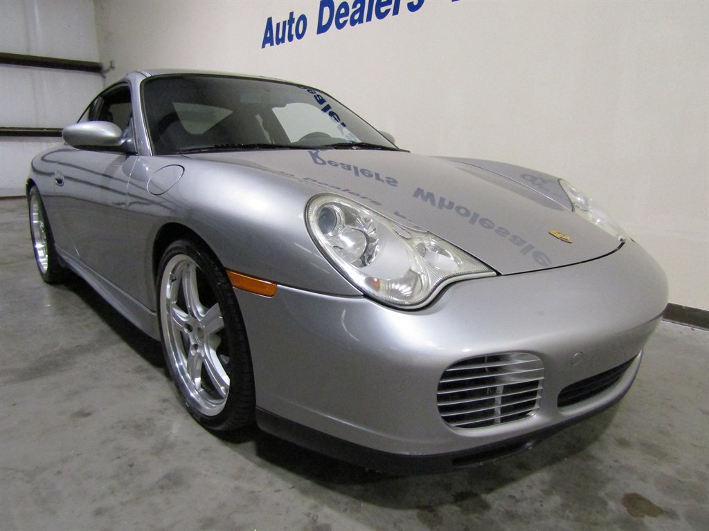 2004 Porsche 911 Carrera photo