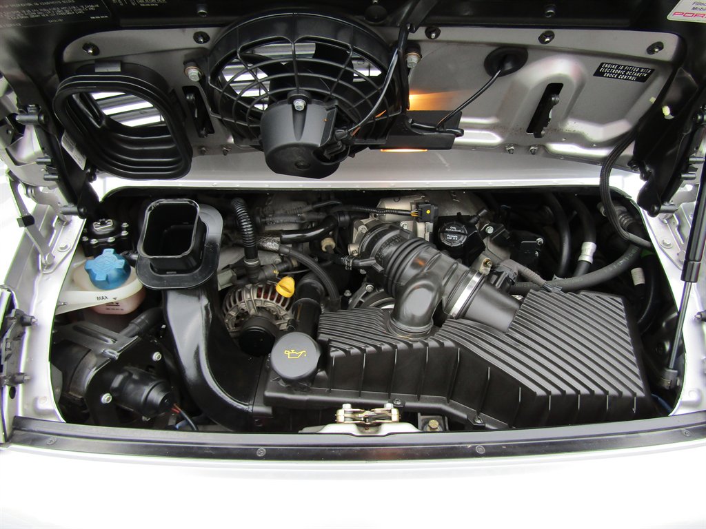 2004 Porsche 911 Carrera photo