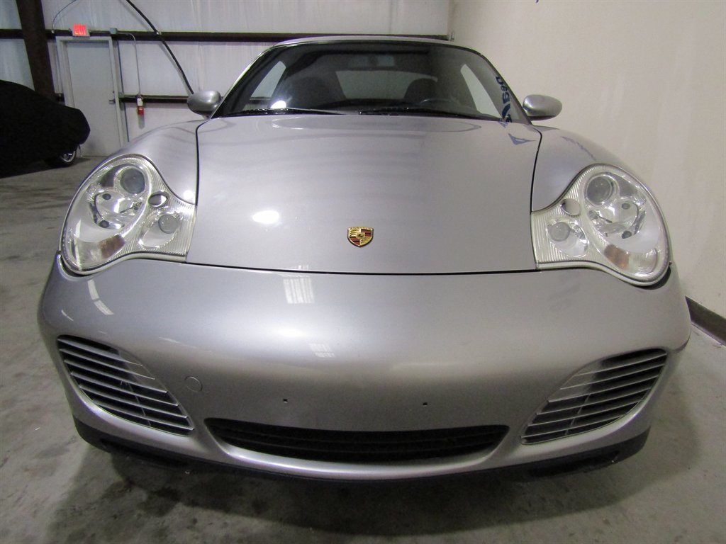 2004 Porsche 911 Carrera photo