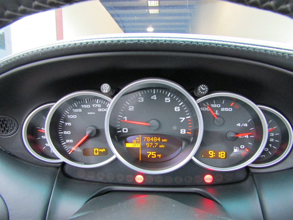 2004 Porsche 911 Carrera photo