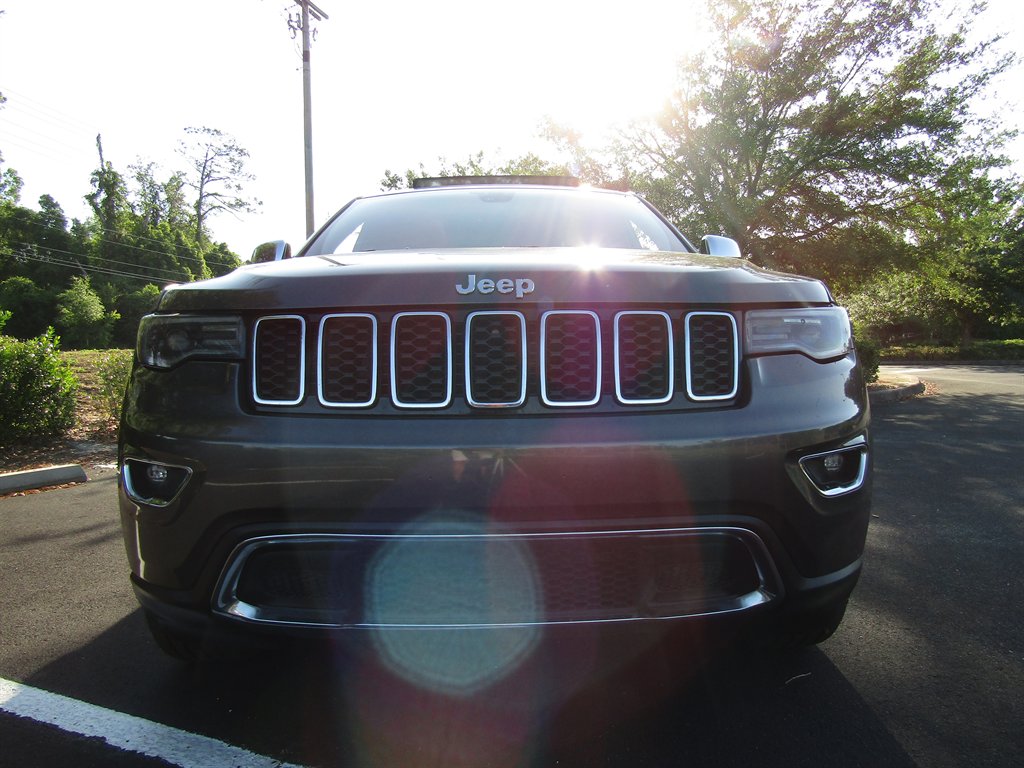 2017 Jeep Cherokee - $9,900