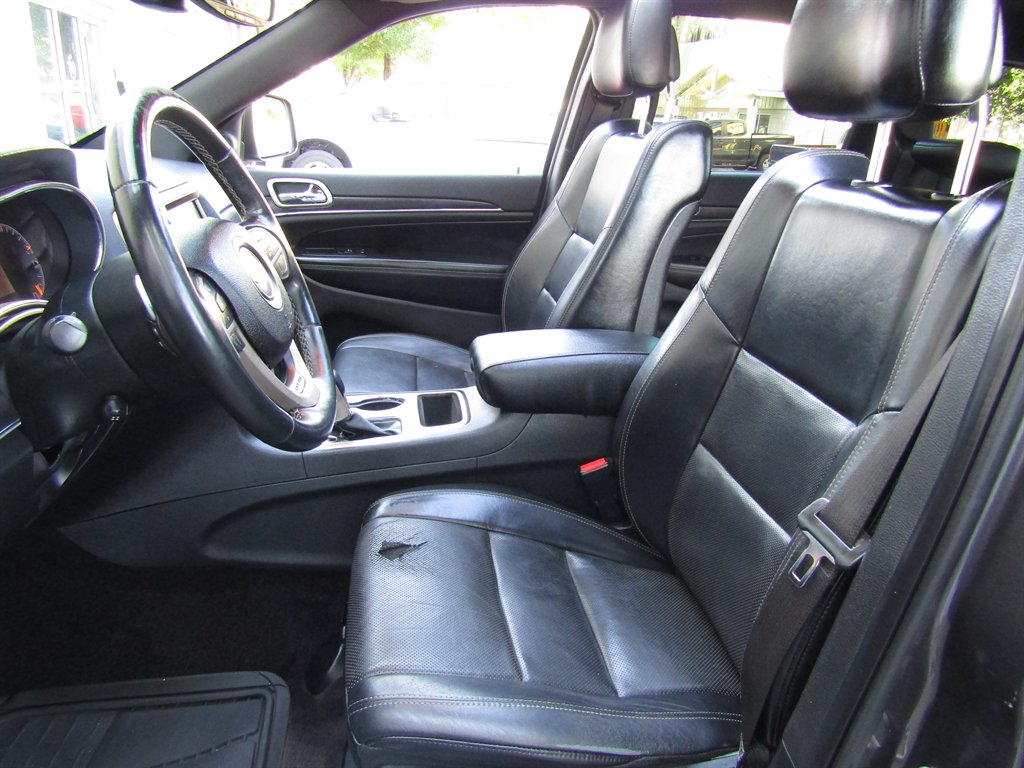 2017 Jeep Cherokee - $9,900