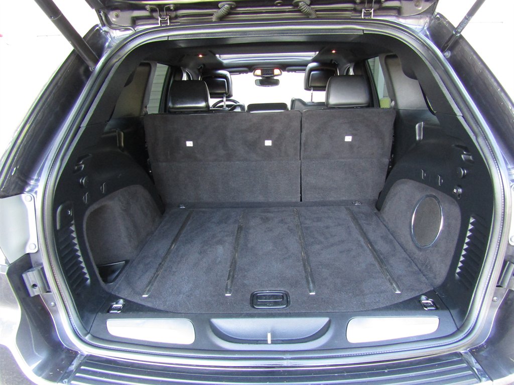 2017 Jeep Cherokee - $9,900