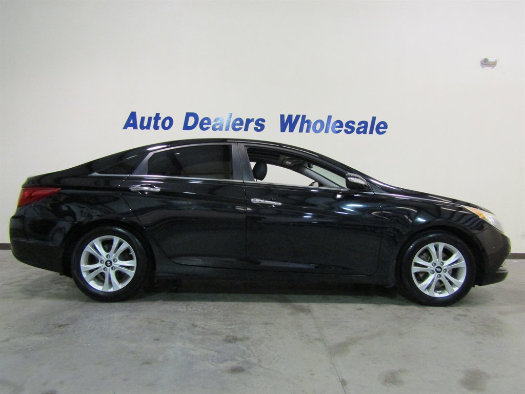 2013 Hyundai Sonata SE photo