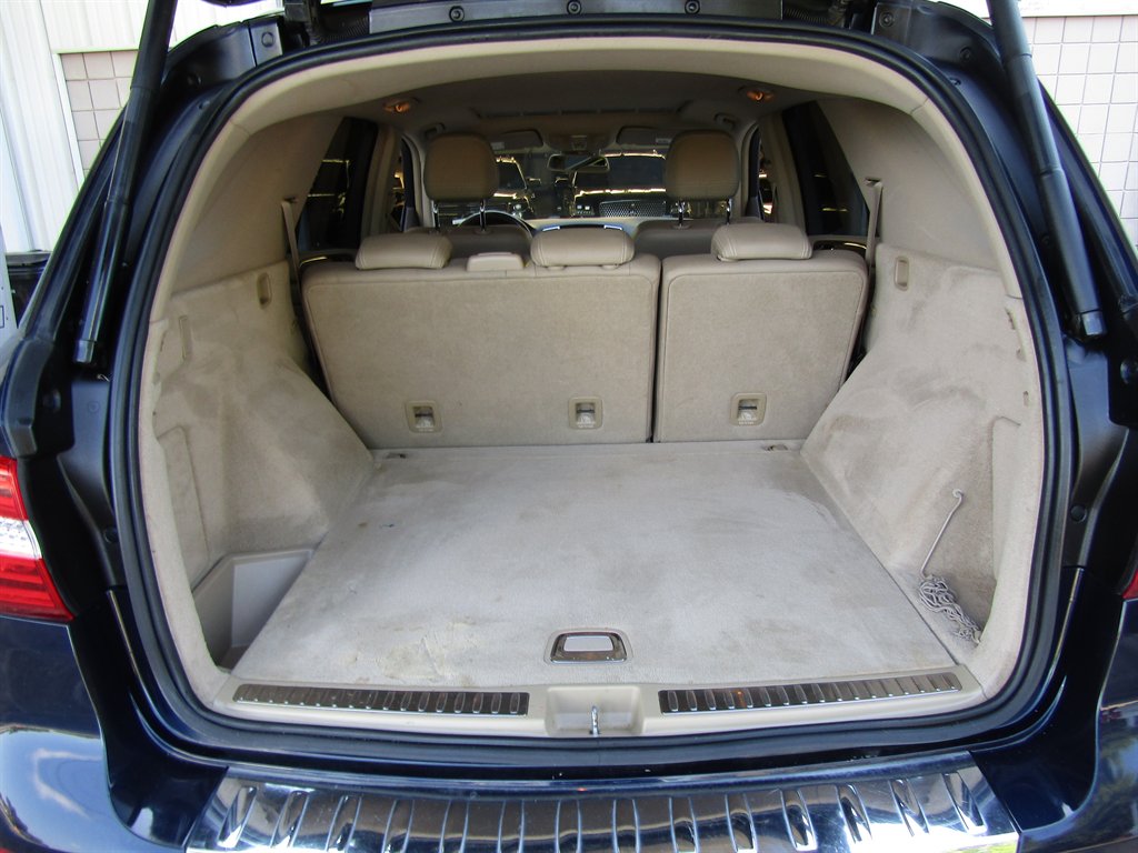 2015 Mercedes-Benz Ml-class - $14,900