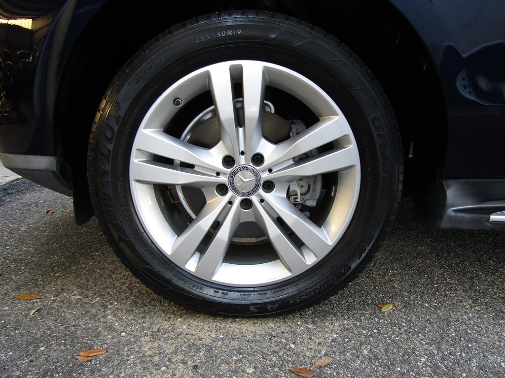 2015 Mercedes-Benz Ml-class - $14,900
