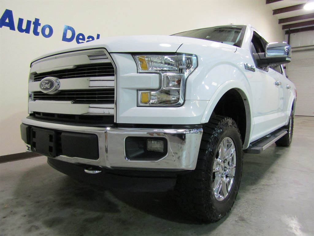 2016 Ford F150 Lariat photo