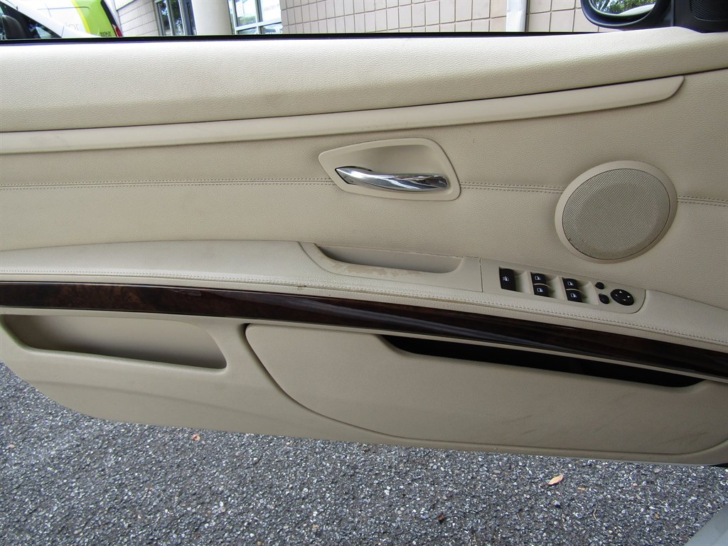 2009 BMW 328i - $12,900