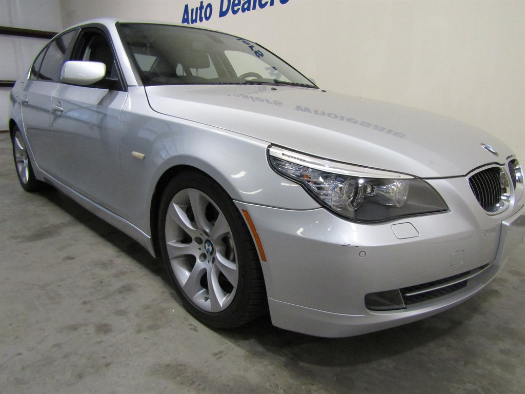 2008 BMW 5-Series 535i photo