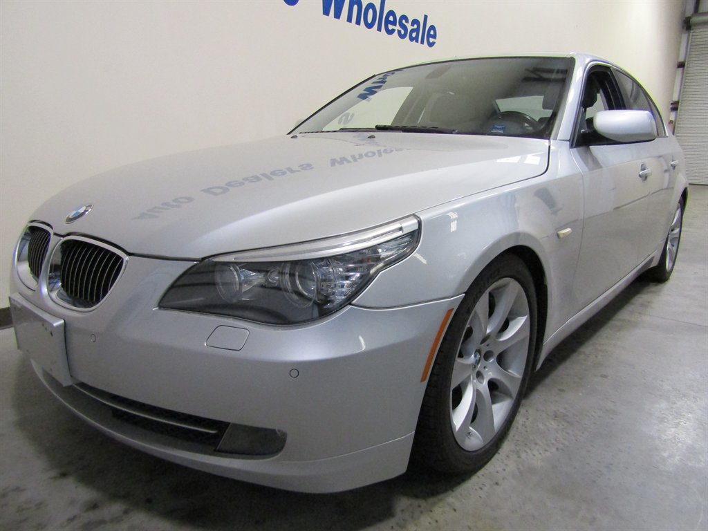 2008 BMW 5-Series 535i photo