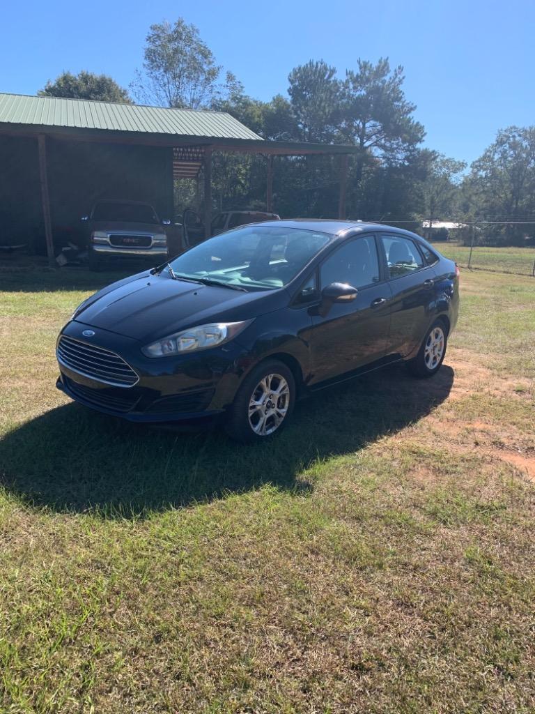 2014 Ford Fiesta - $5,800