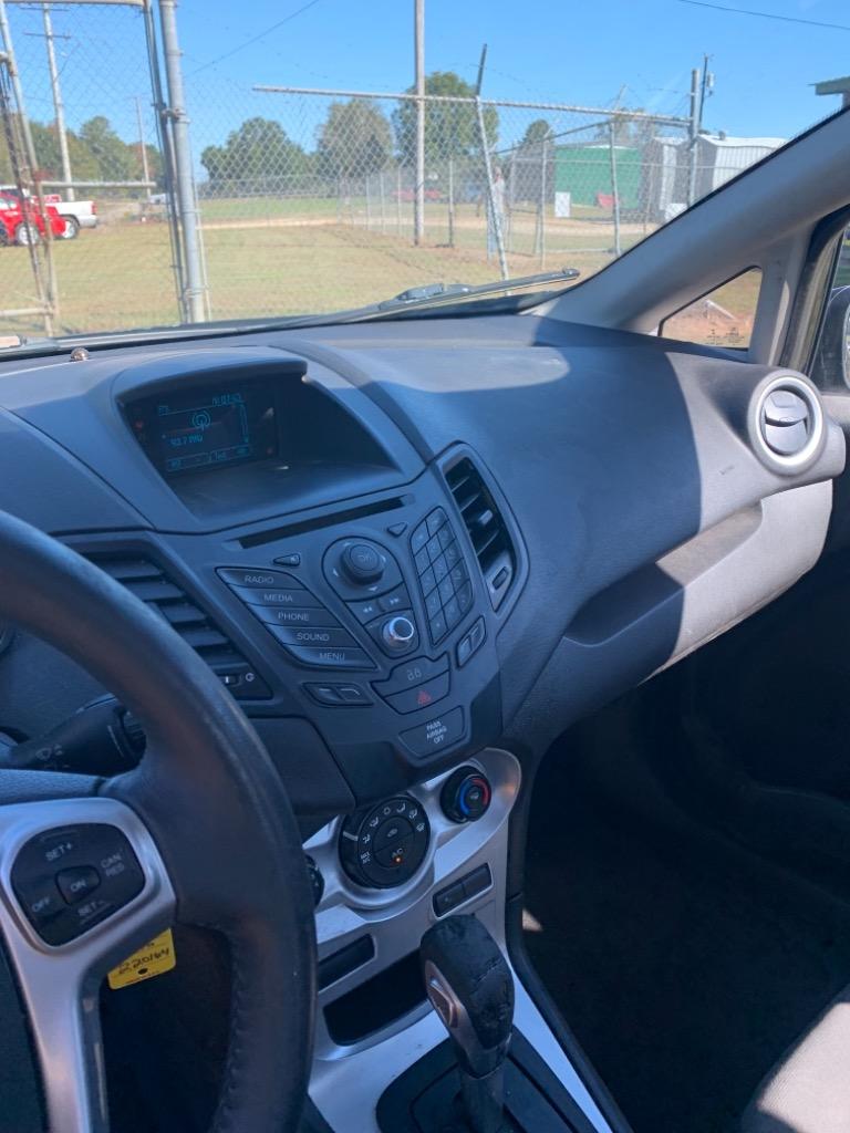 2014 Ford Fiesta - $5,800