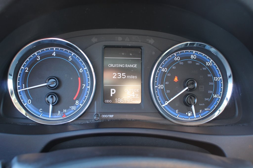 2017 Toyota Corolla LE photo