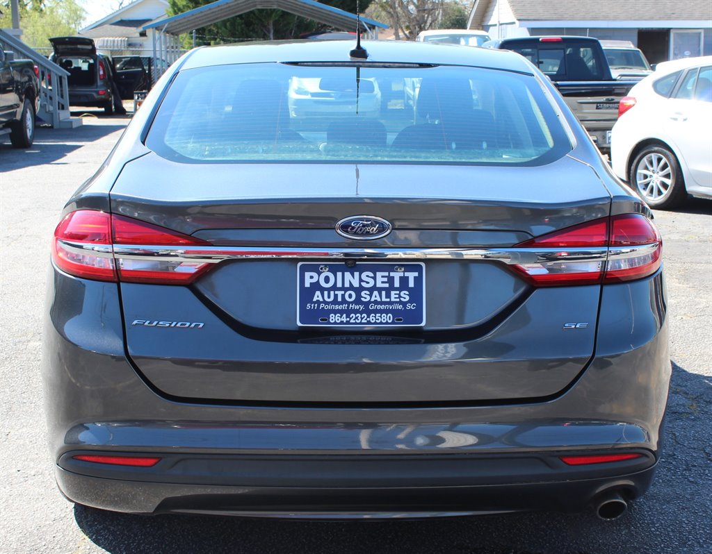2018 Ford Fusion SE photo